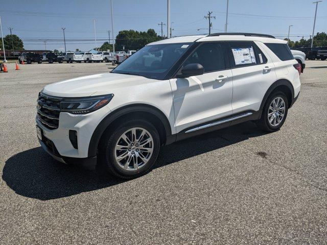 new 2025 Ford Explorer car, priced at $45,855