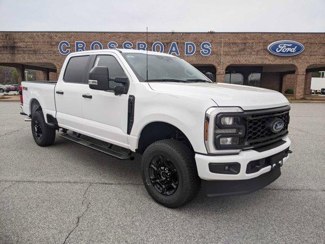 new 2024 Ford F-250 car, priced at $58,572