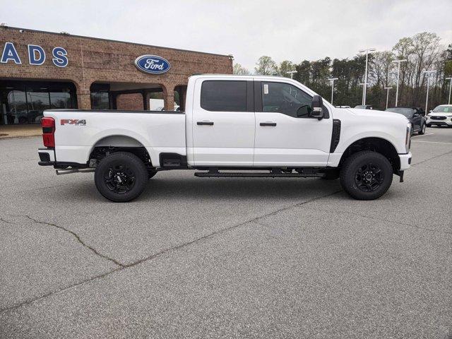 new 2024 Ford F-250 car, priced at $58,572