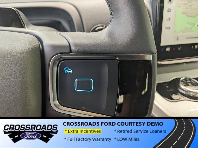 new 2025 Ford Expedition car, priced at $63,625