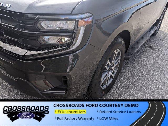 new 2025 Ford Expedition car, priced at $63,625