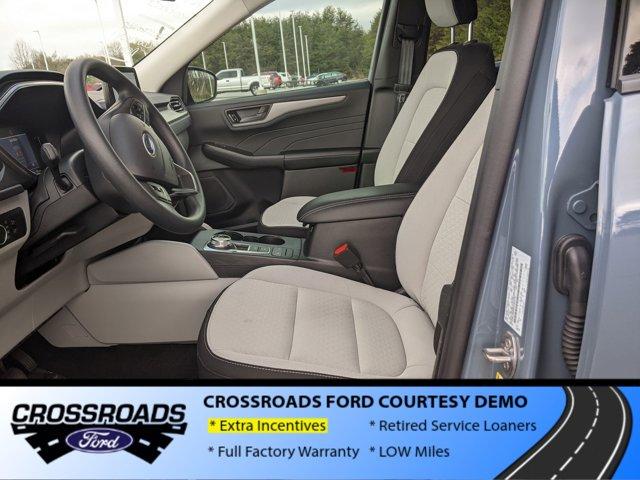 new 2025 Ford Escape car, priced at $25,978
