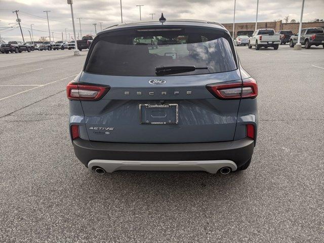 new 2025 Ford Escape car, priced at $24,495
