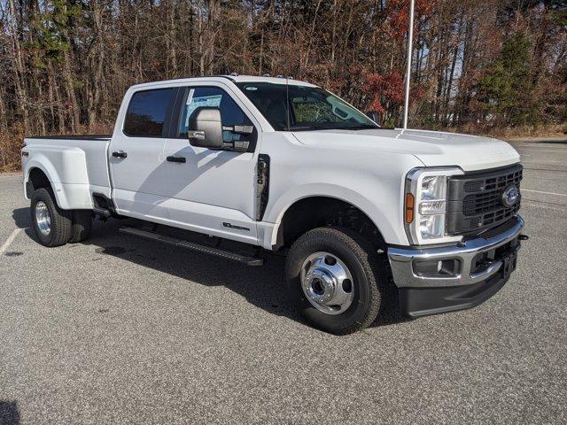 new 2024 Ford F-350 car, priced at $71,090