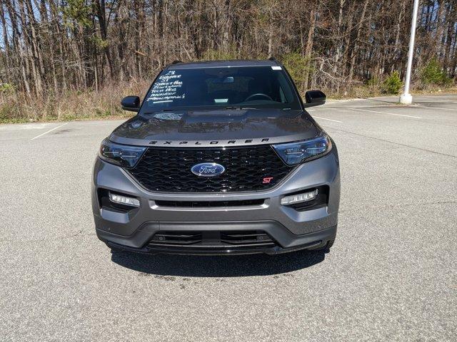 used 2023 Ford Explorer car, priced at $49,900