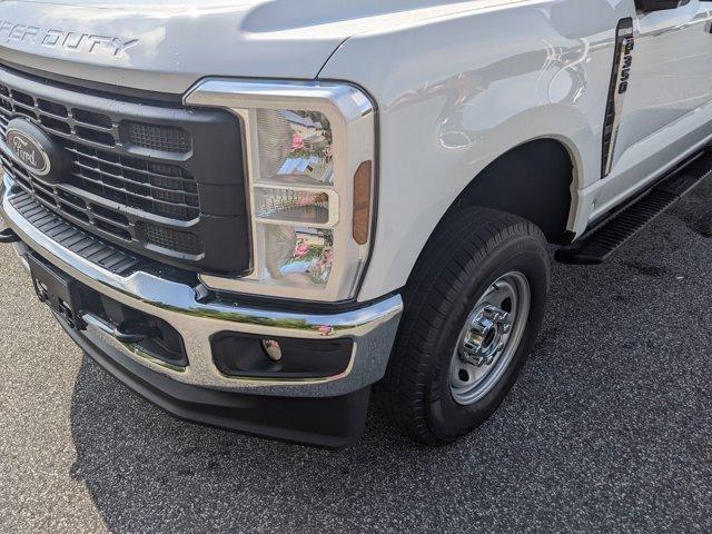 new 2025 Ford F-350 car, priced at $64,567