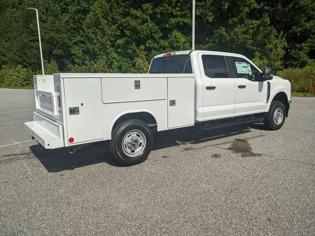 new 2025 Ford F-350 car, priced at $64,567