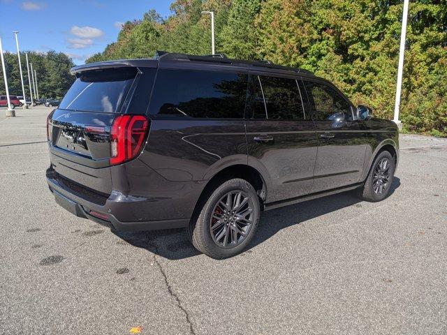 new 2025 Ford Expedition car, priced at $84,945