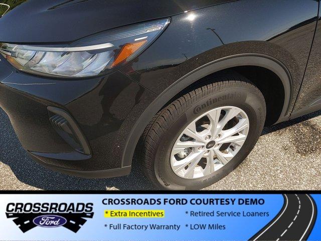 new 2025 Ford Escape car, priced at $27,765