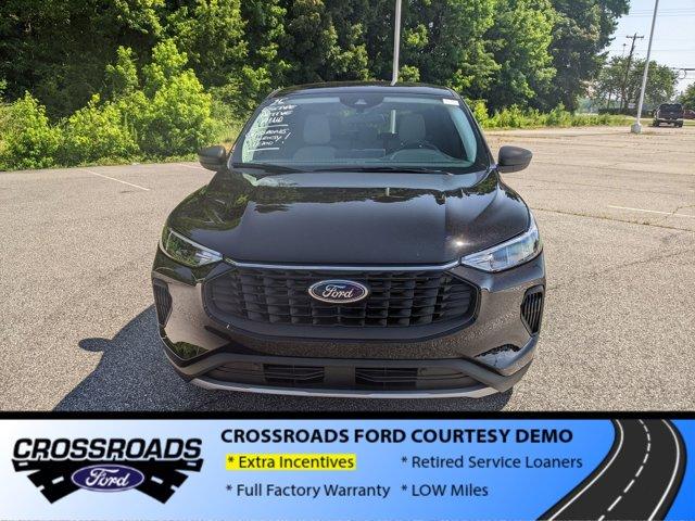 new 2025 Ford Escape car, priced at $27,765