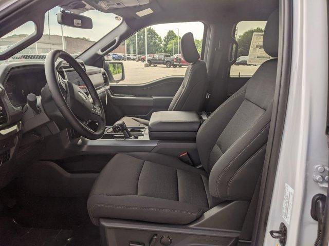 new 2025 Ford F-150 car, priced at $58,512