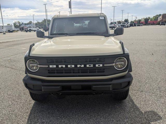 new 2025 Ford Bronco car, priced at $46,149