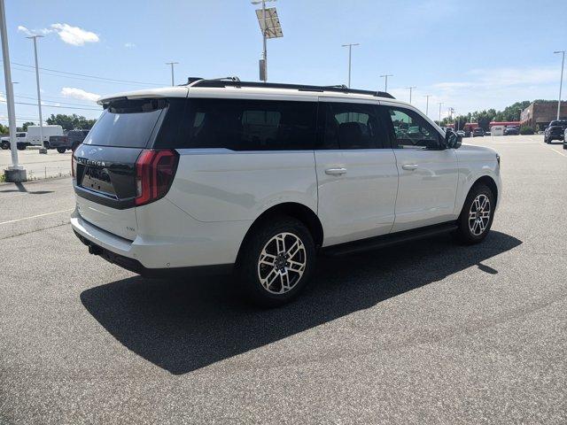 new 2025 Ford Expedition Max car, priced at $75,625