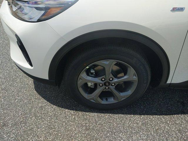new 2025 Ford Escape car, priced at $34,035