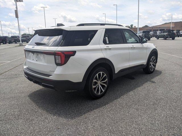new 2025 Ford Explorer car, priced at $45,850