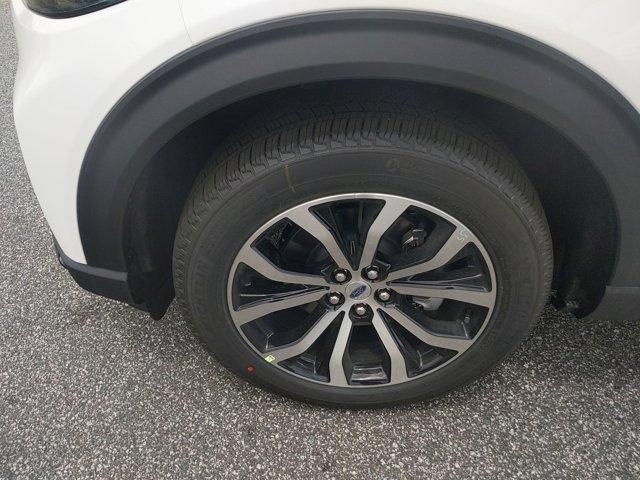 new 2025 Ford Explorer car, priced at $45,850
