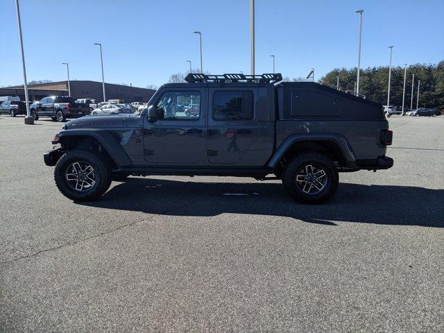 used 2024 Jeep Gladiator car, priced at $51,900