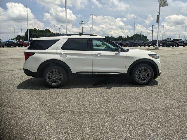 new 2025 Ford Explorer car, priced at $47,772