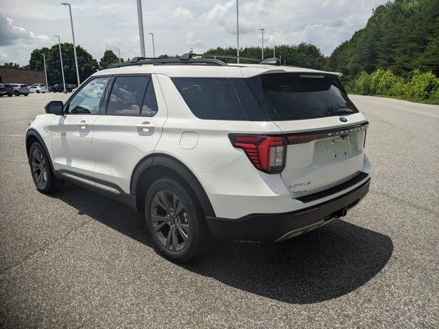 new 2025 Ford Explorer car, priced at $47,772