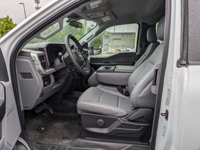 new 2025 Ford F-450 car, priced at $102,290