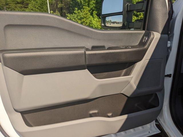 new 2025 Ford F-250 car, priced at $46,962