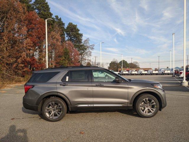 new 2025 Ford Explorer car, priced at $45,742