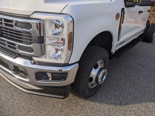 new 2024 Ford F-350 car, priced at $70,640