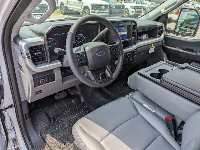 new 2025 Ford F-450 car, priced at $98,075
