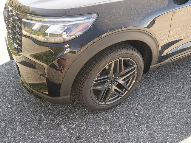 new 2025 Ford Explorer car, priced at $58,150