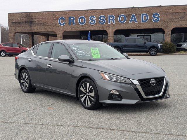 used 2019 Nissan Altima car, priced at $19,900