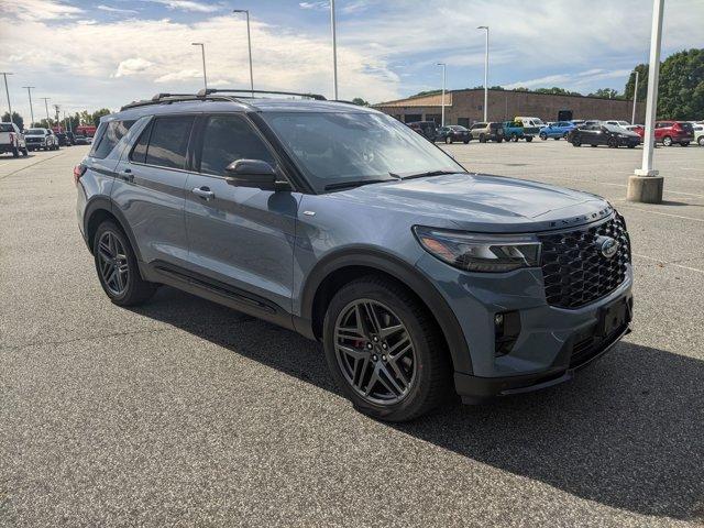 new 2025 Ford Explorer car, priced at $46,465