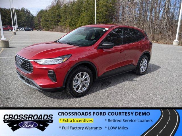 new 2025 Ford Escape car, priced at $24,815