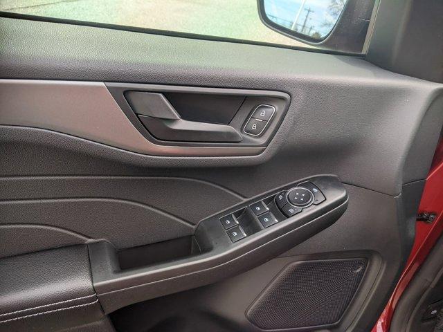 new 2025 Ford Escape car, priced at $26,815