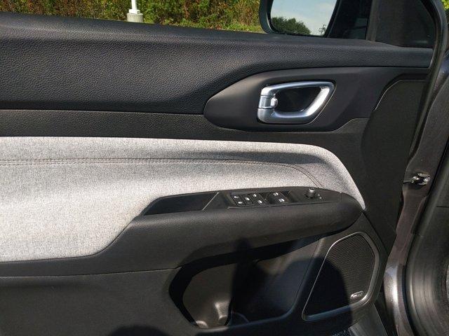used 2022 Jeep Compass car, priced at $19,900