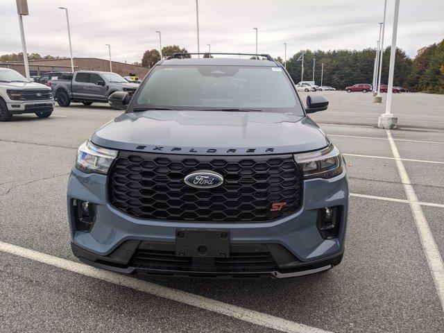 new 2025 Ford Explorer car, priced at $59,867