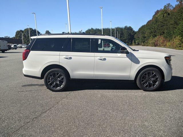 new 2025 Ford Expedition car, priced at $85,245