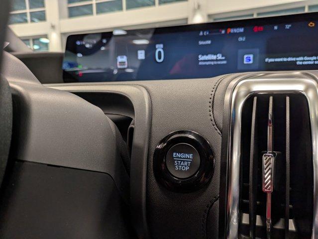 new 2025 Ford Expedition car, priced at $85,285