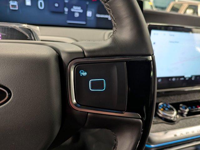 new 2025 Ford Expedition car, priced at $85,285