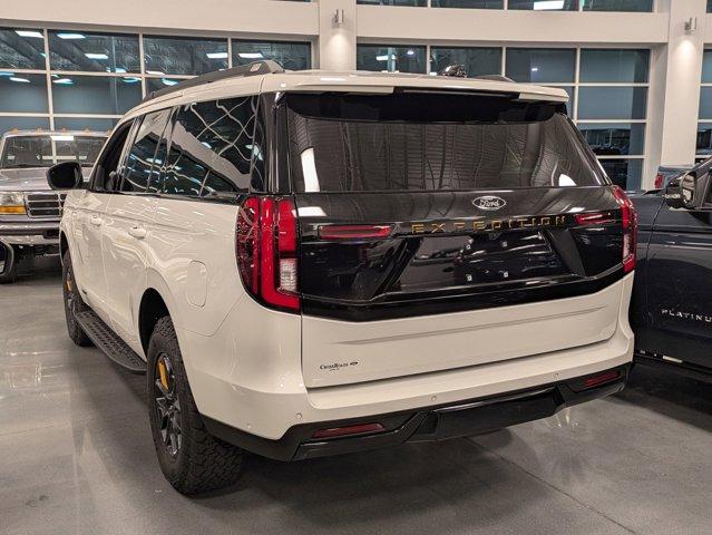 new 2025 Ford Expedition car, priced at $85,285