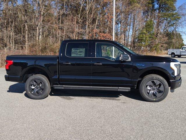 new 2024 Ford F-150 Lightning car, priced at $54,577