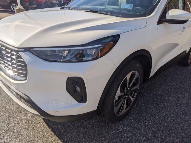 new 2025 Ford Escape car, priced at $43,387