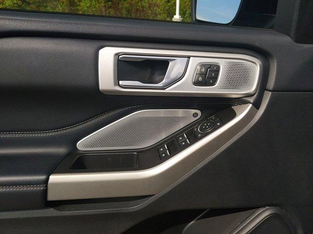 used 2022 Ford Explorer car, priced at $33,900
