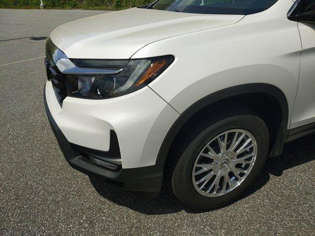 used 2023 Honda Ridgeline car, priced at $31,900