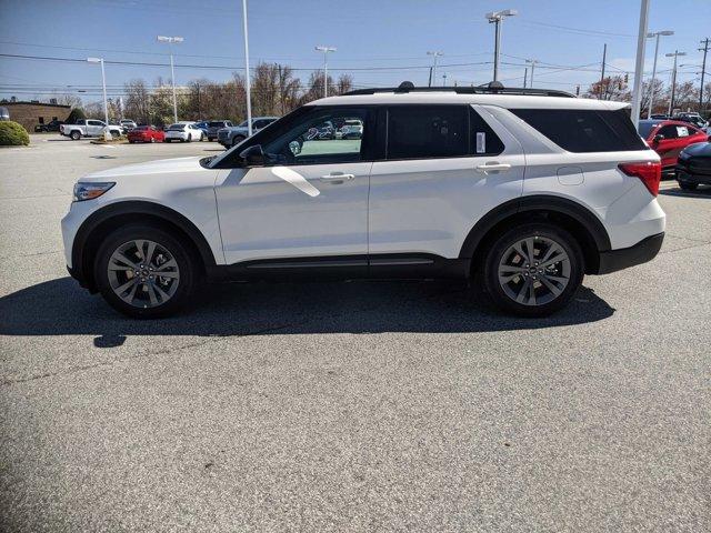 new 2024 Ford Explorer car, priced at $49,612