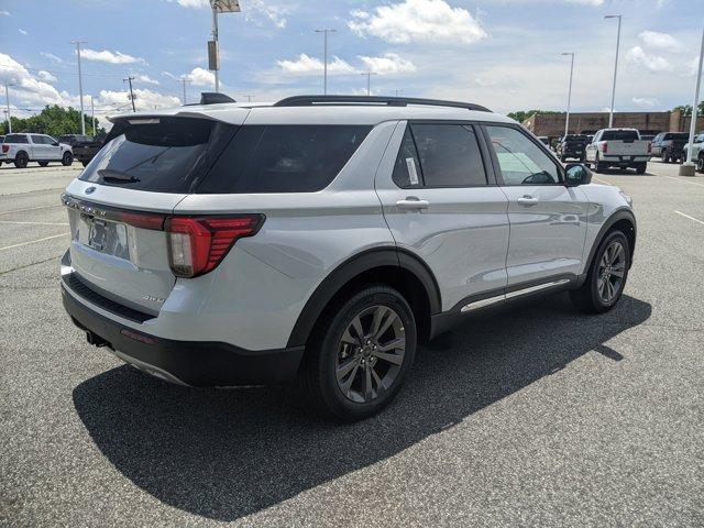 new 2025 Ford Explorer car, priced at $45,947