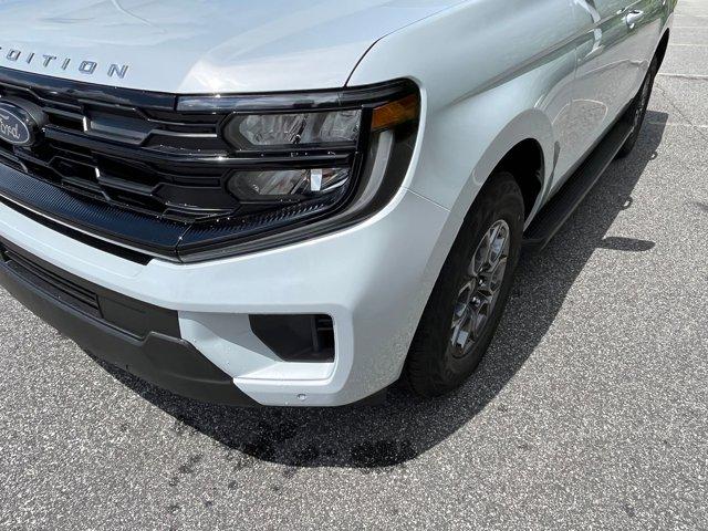 new 2025 Ford Expedition car, priced at $64,775
