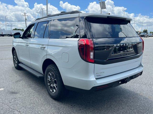 new 2025 Ford Expedition car, priced at $64,775