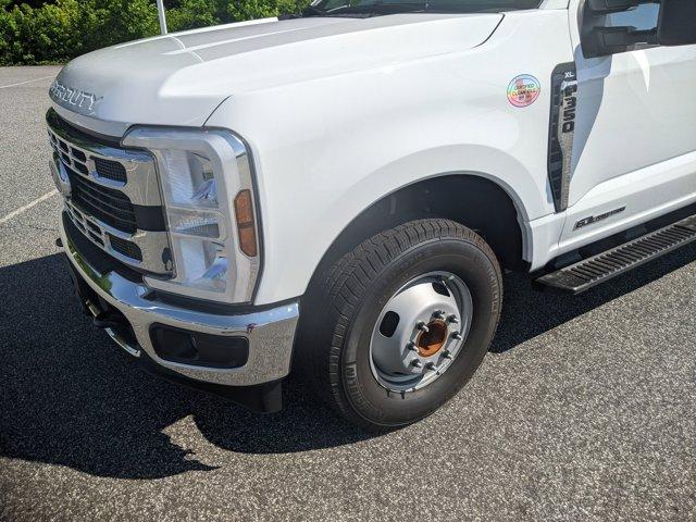new 2025 Ford F-350 car, priced at $85,235