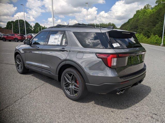 new 2025 Ford Explorer car, priced at $52,697
