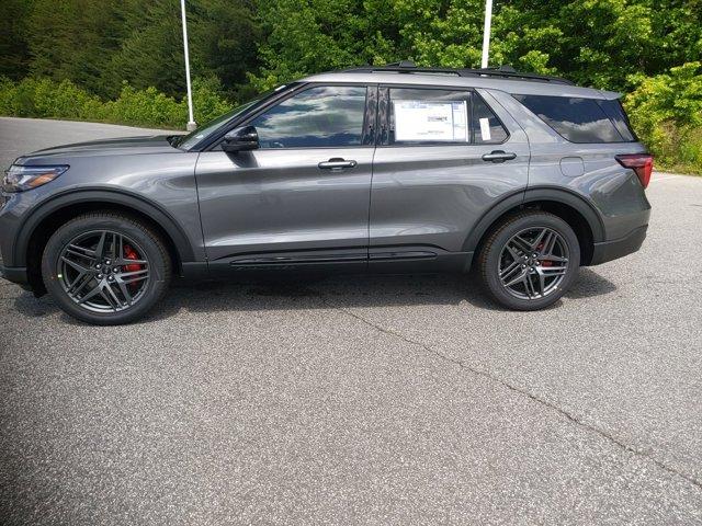 new 2025 Ford Explorer car, priced at $52,697